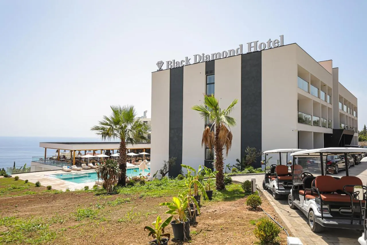 Black Diamond Hotel Dhërmi Albania