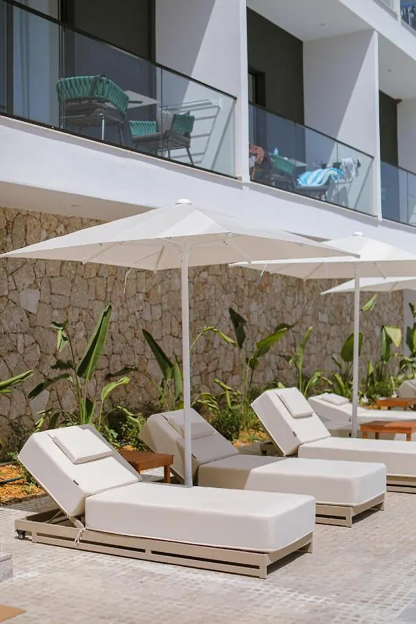 Black Diamond Hotel Dhërmi Albania